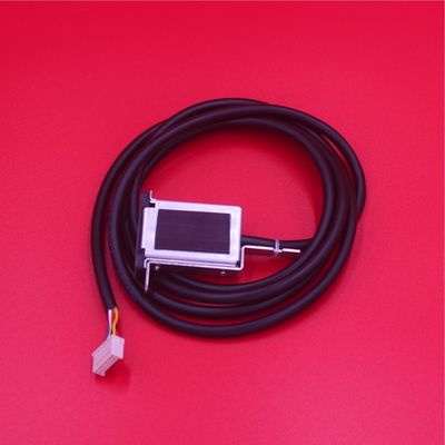 KYB-M370P-000 10051A58 ASSY-EXT-FEEDER-PWR Hitachi Smt Ersatzteile